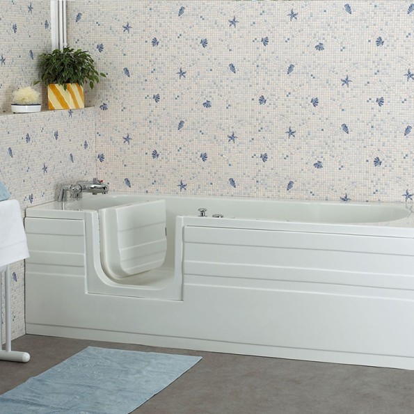 Installer une baignoire à porte à Limoges