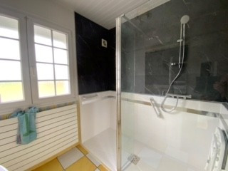 douche TOUCHAIS Noel - Romain Roland