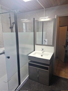 douche NEWMAN Peter - Romain Roland