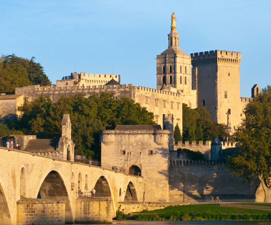 Remplacer sa baignoire par une douche senior à Avignon