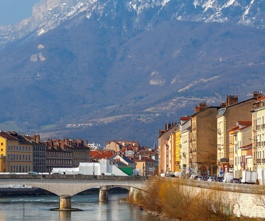 Installer un monte-escalier à Grenoble