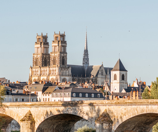 Les aides au maintien à domicile à Orléans