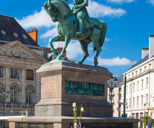 Installer une baignoire à porte à Orléans