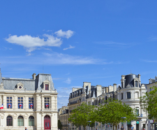 Installer une baignoire à porte à Poitiers