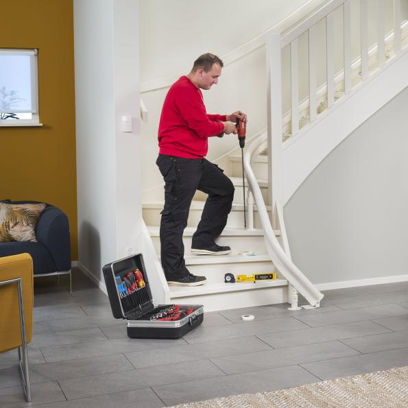 Monte-escalier intérieur : la solution pour aménager votre escalier sans prévoir de gros travaux