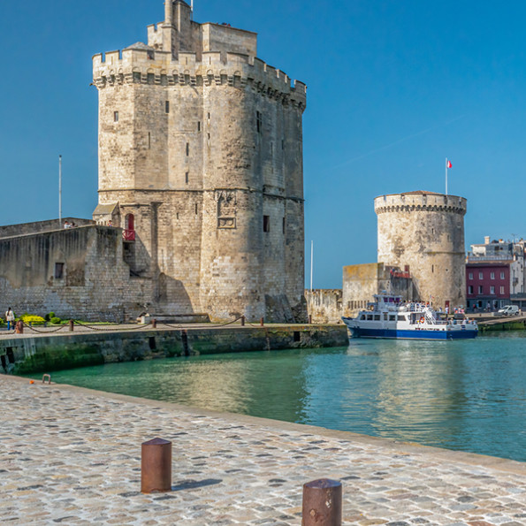 Installer une baignoire à porte à La Rochelle