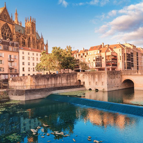 Remplacer sa baignoire par une douche senior à Metz