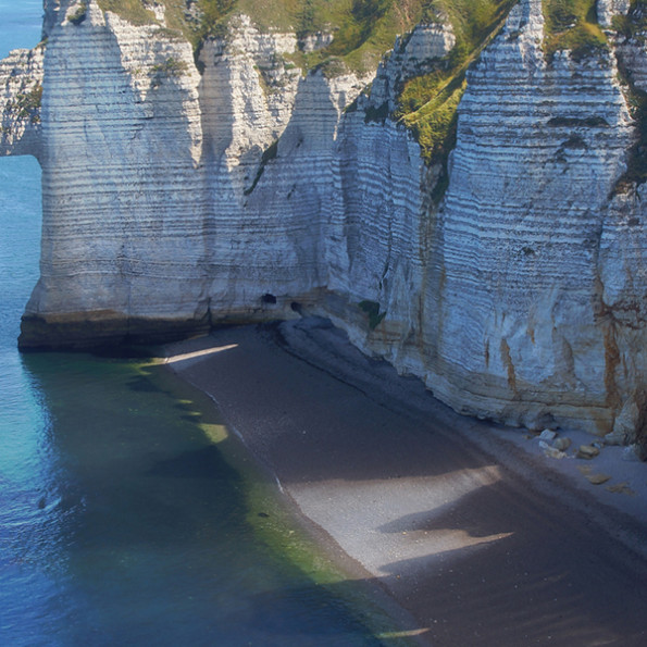 Remplacer sa baignoire par une douche senior en Normandie