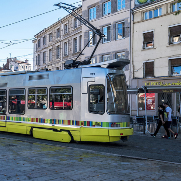 Les aides au maintien à domicile à Saint-Étienne