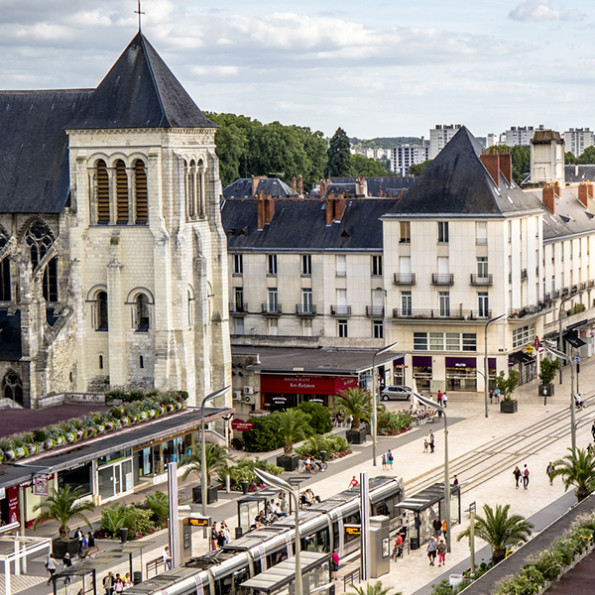 Les aides au maintien à domicile à Tours